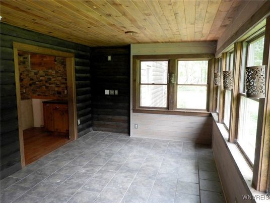 Empty room, Interior, Wooden Ceilings, Wood Texture Flooring, Wooden Walls