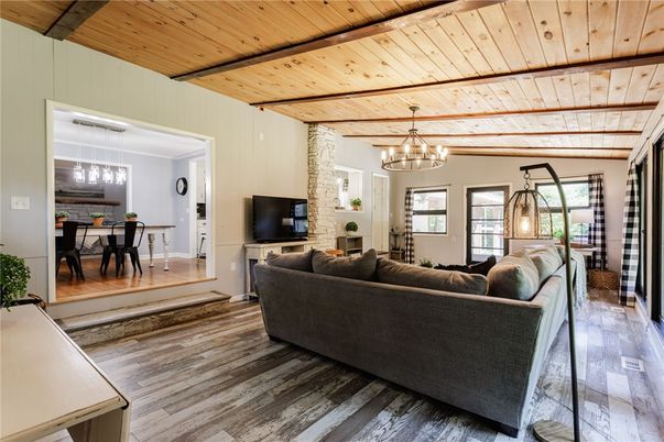 Chandelier, Dining room, Interior, Living room, Pendant Lights, Wooden Beams, Wooden Ceilings, Wood Texture Flooring