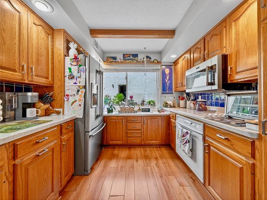 Interior, Kitchen, Recessed Lighting, Wooden Beams, Wood Texture Flooring