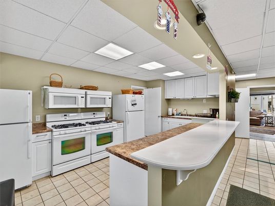 Interior, Kitchen, Recessed Lighting