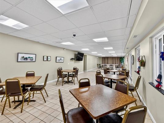 Dining room, Interior, Recessed Lighting