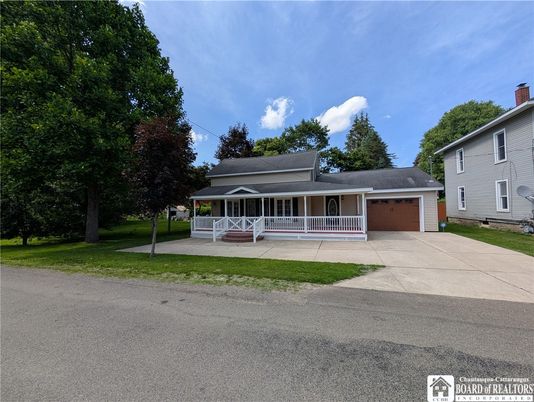 Attached, Backyard, Exterior, Facade, Cape Cod