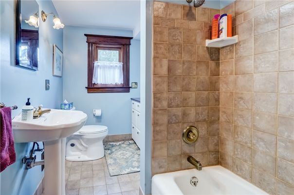 Bathroom, Interior