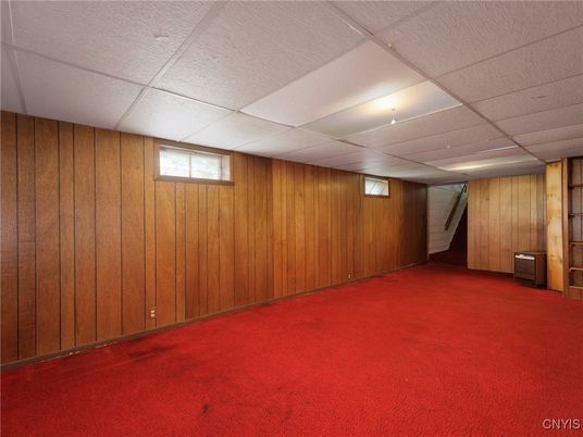 Empty room, Interior, Recessed Lighting, Wooden Walls
