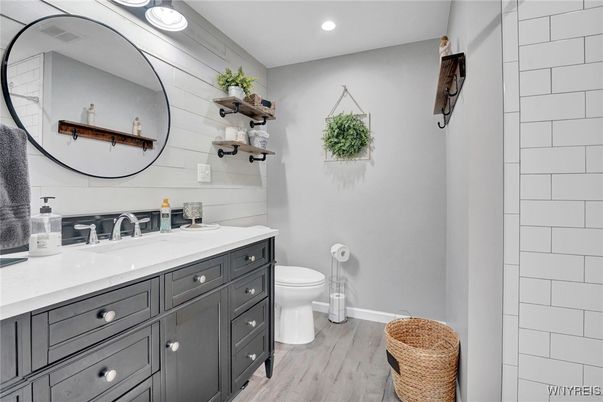 Bathroom, Interior, Recessed Lighting, Wood Texture Flooring