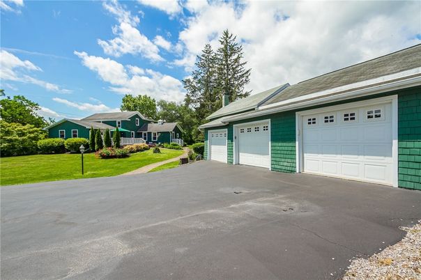 Detached Garage, Exterior, Solar Panels