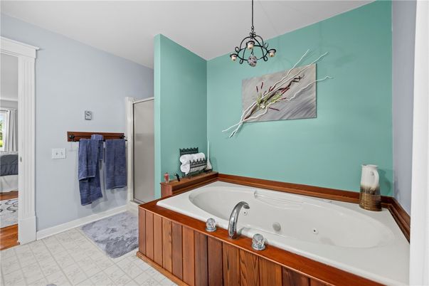 Bathroom, Interior, Pendant Lights
