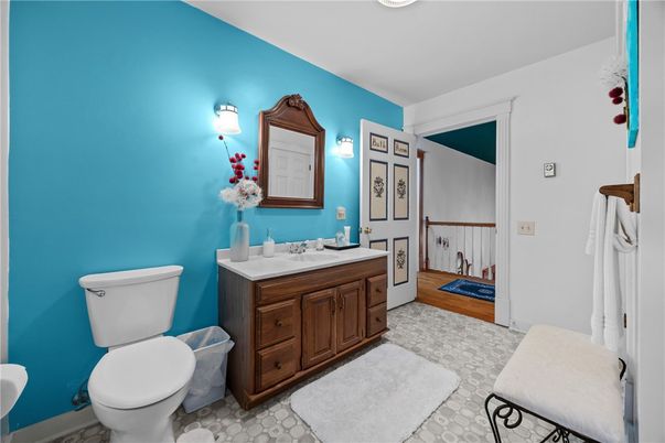 Bathroom, Dual Sink Vanities, Interior, Wood Texture Flooring