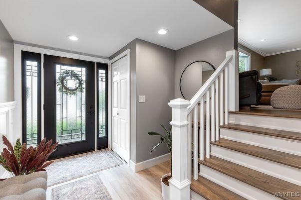 Interior, Recessed Lighting, Wood Texture Flooring