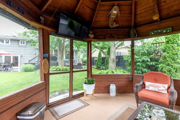 Interior, Sun Room, Wooden Ceilings