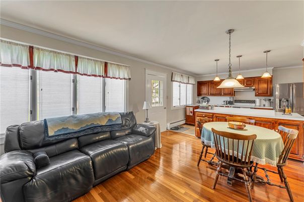 Interior, Kitchen, Living room, Pendant Lights, Stainless Steel Appliances, Wood Texture Flooring