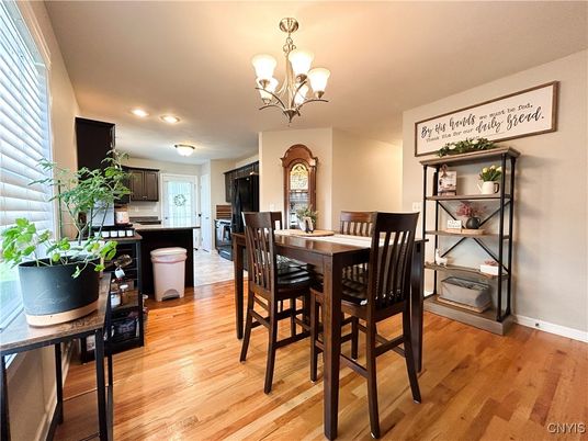 Chandelier, Dining room, Interior, Recessed Lighting, Wood Texture Flooring
