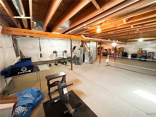 Fitness Equipment, Interior, Wooden Beams