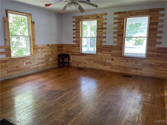 Empty room, Interior, Wood Texture Flooring, Wooden Walls