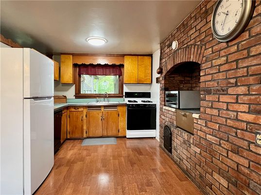 Interior, Kitchen, Stone Walls, Wood Texture Flooring
