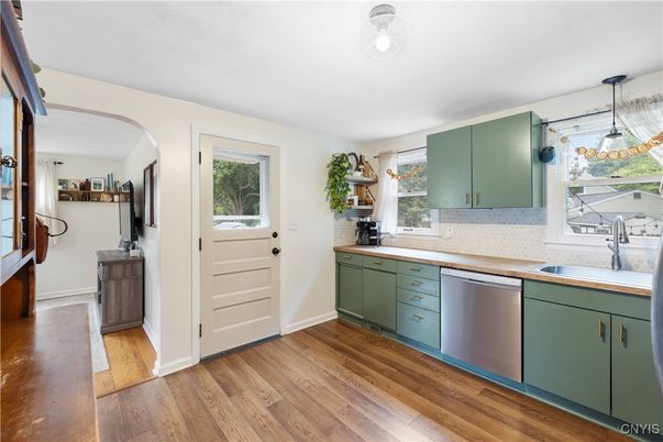 Interior, Kitchen, Pendant Lights, Wood Texture Flooring