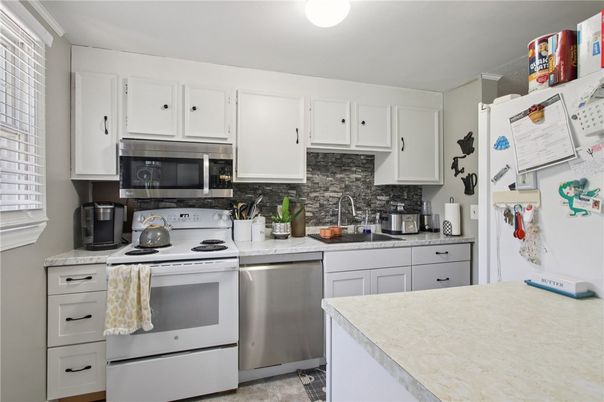 Interior, Kitchen, Stainless Steel Appliances