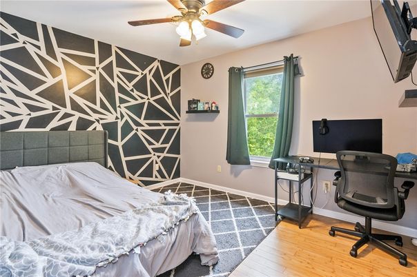 Bedroom, Home Office, Interior, Wood Texture Flooring