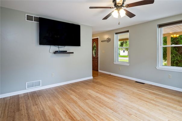 Empty room, Interior, Wood Texture Flooring