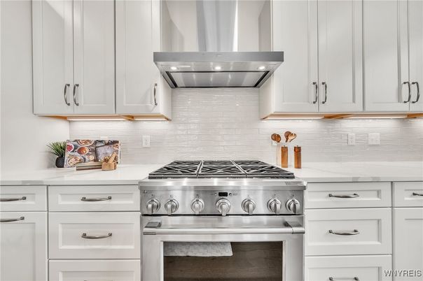 Interior, Kitchen, Stainless Steel Appliances
