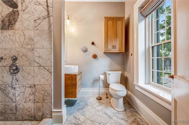 Bathroom, Interior, Marble, Marble Walls