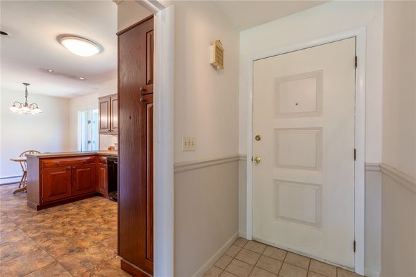 Chandelier, Interior, Recessed Lighting