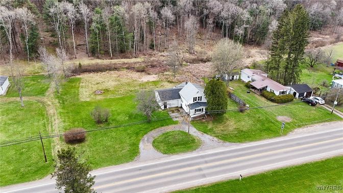 Exterior, Drone