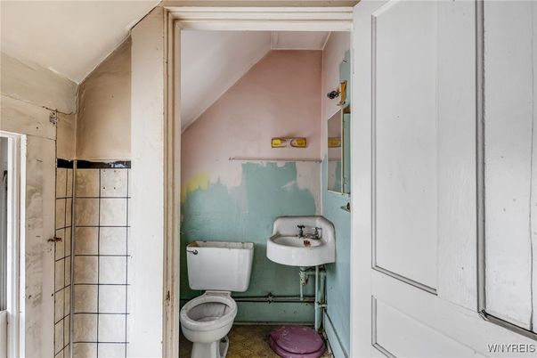 Bathroom, Interior