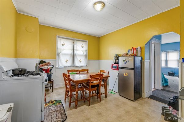 Dining room, Interior