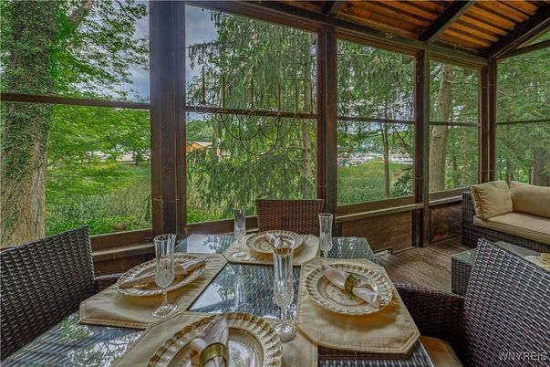 Dining room, Interior, Sun Room, Wood Texture Flooring
