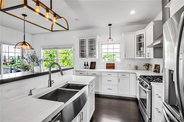 Interior, Kitchen, Pendant Lights, Recessed Lighting, Stainless Steel Appliances