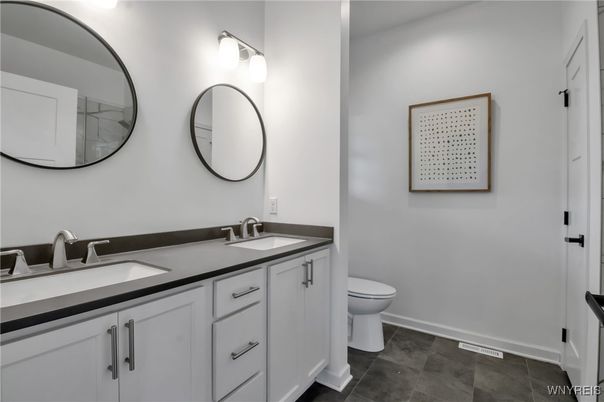 Bathroom, Dual Sink Vanities, Interior