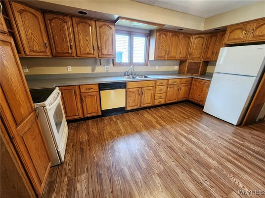 Interior, Kitchen, Wood Texture Flooring