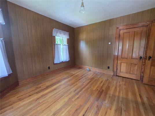 Empty room, Interior, Wood Texture Flooring, Wooden Walls