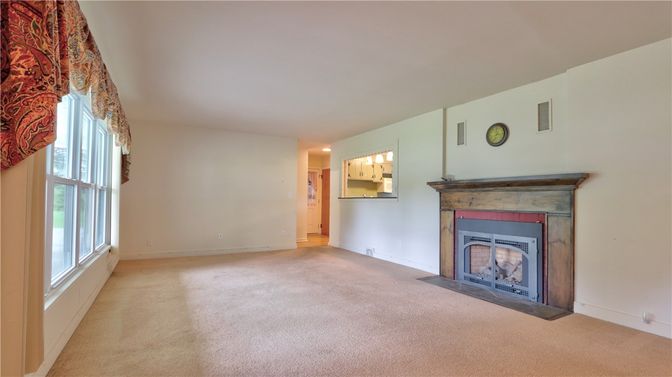 Empty room, Fireplace, Interior