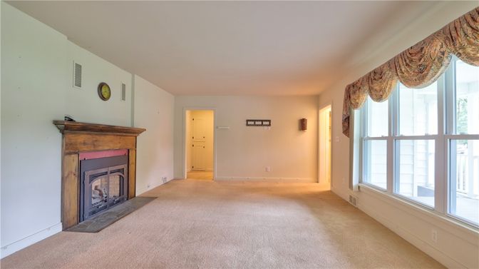 Empty room, Fireplace, Interior