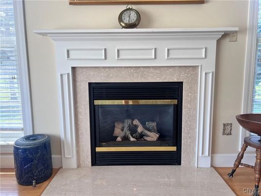 Fireplace, Interior