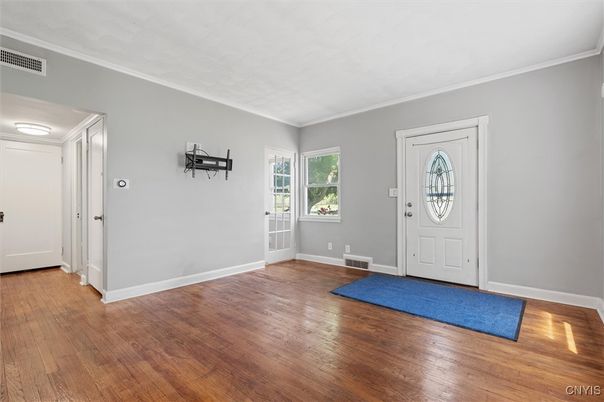 DE Listing image placeholder
