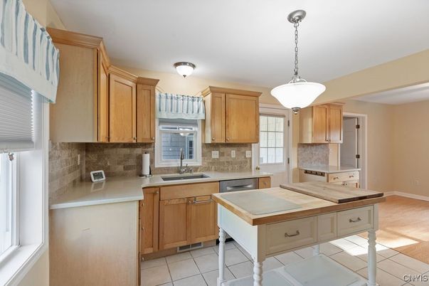 Interior, Kitchen, Pendant Lights