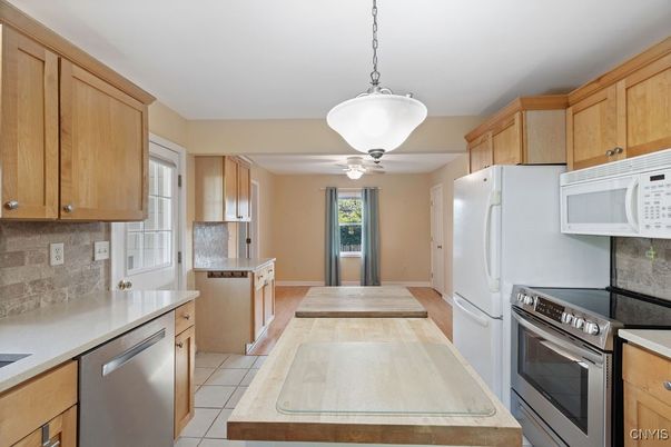 Interior, Kitchen, Pendant Lights