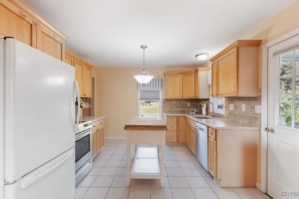 Interior, Kitchen, Pendant Lights