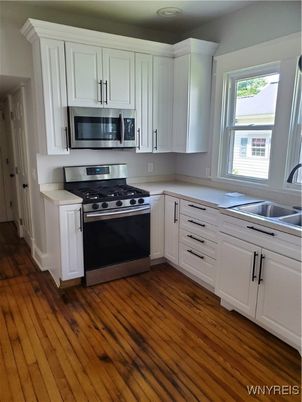 Interior, Kitchen, Stainless Steel Appliances, Wood Texture Flooring