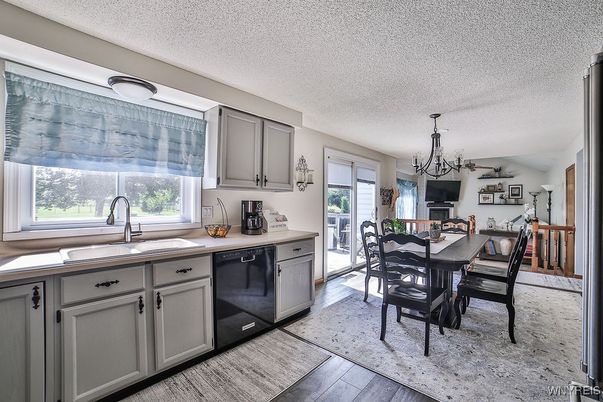 Chandelier, Dining room, Interior, Kitchen, Wood Texture Flooring