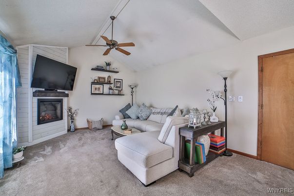 Fireplace, Interior, Living room