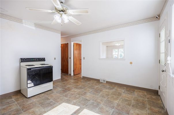 Empty room, Interior, Kitchen