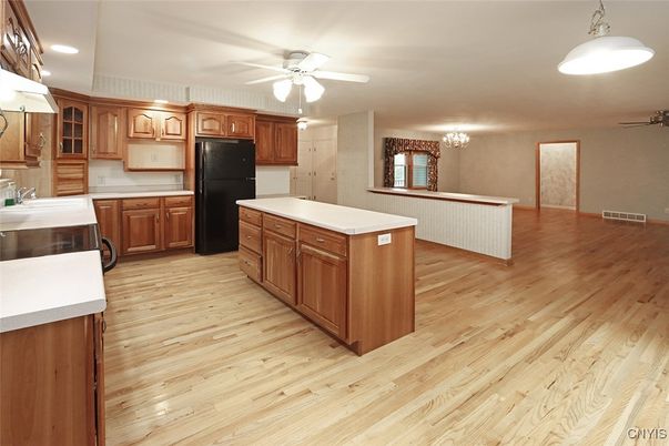 Chandelier, Interior, Kitchen, Recessed Lighting, Wood Texture Flooring
