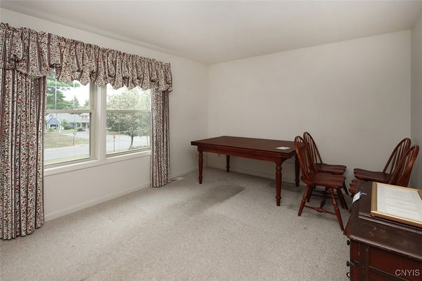 Home Office, Interior
