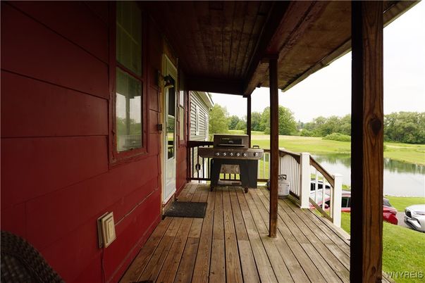 Exterior, Water