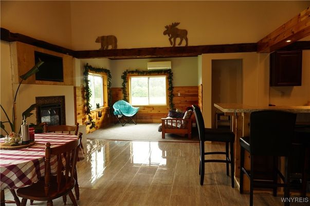 Dining room, Fireplace, Interior, Recessed Lighting, Wood Texture Flooring