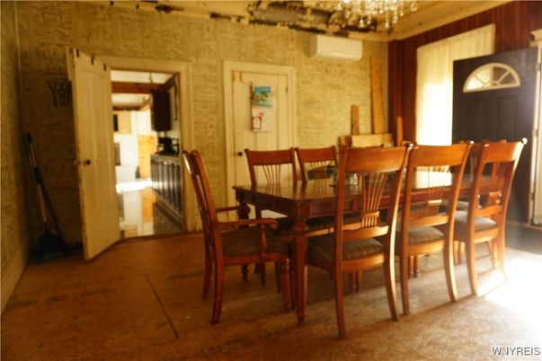 Chandelier, Dining room, Interior